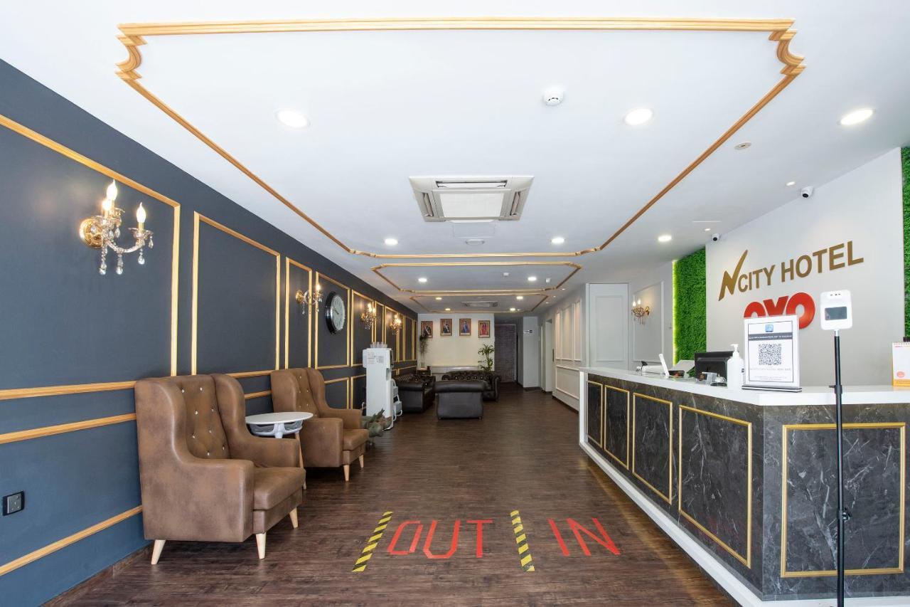 Oyo 90403 North City Hotel Johor Bahru Bagian luar foto