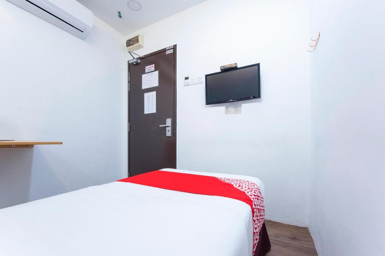 Oyo 90403 North City Hotel Johor Bahru Bagian luar foto