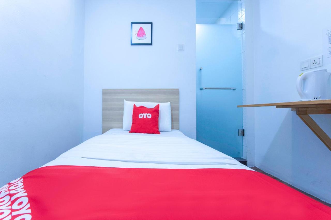 Oyo 90403 North City Hotel Johor Bahru Bagian luar foto