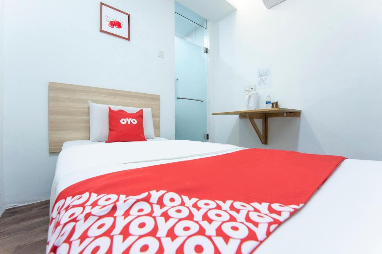 Oyo 90403 North City Hotel Johor Bahru Bagian luar foto